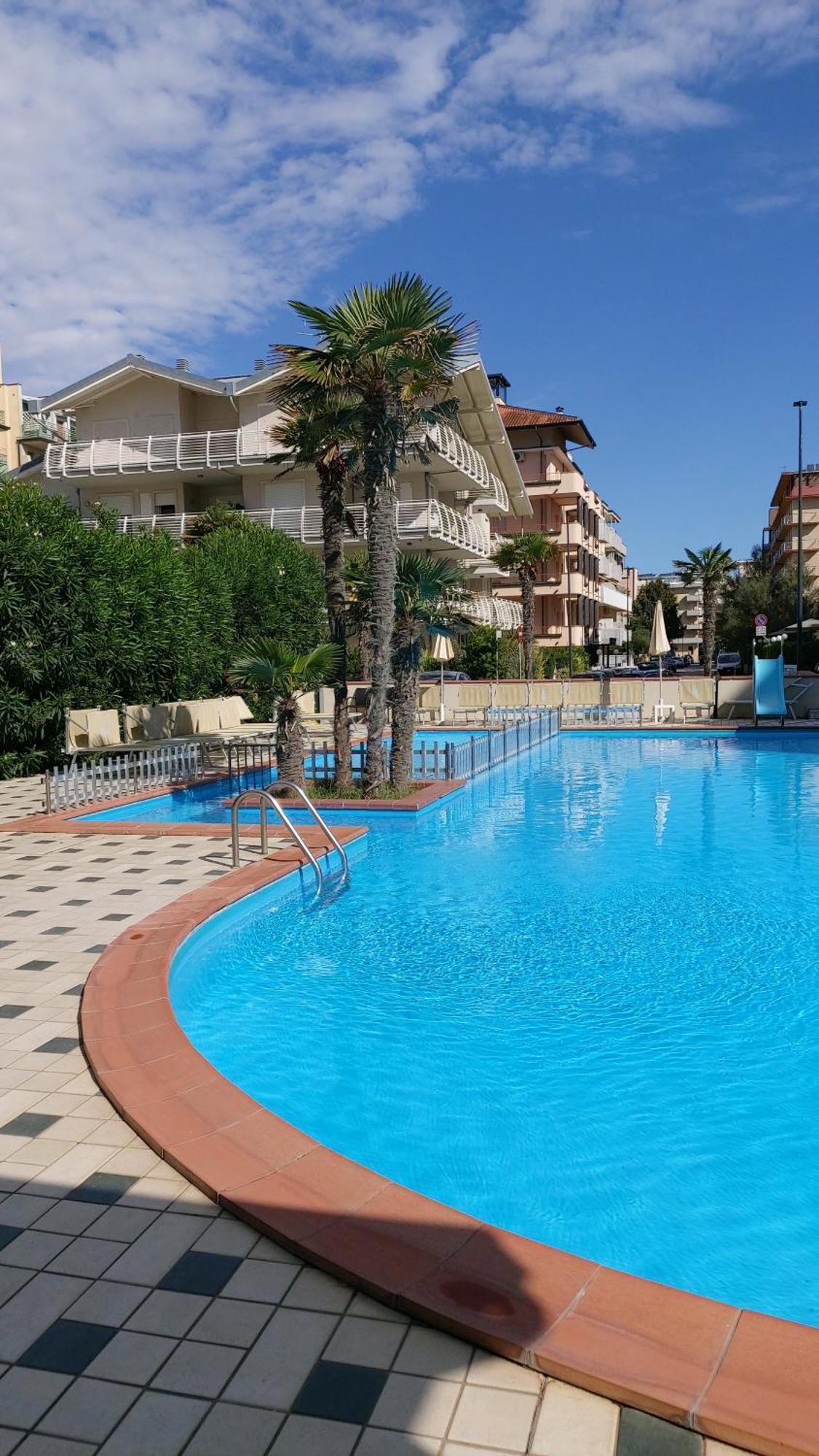 Hotel De Paris Lido Di Savio Eksteriør billede
